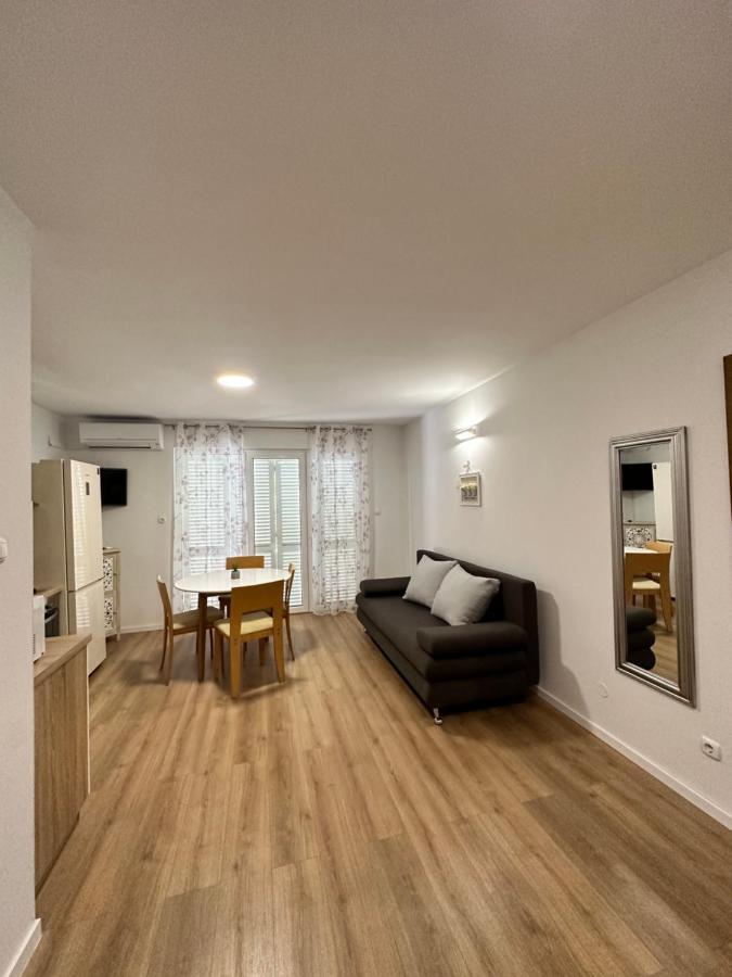 Apartments Villa Ohana Kaštela Zewnętrze zdjęcie
